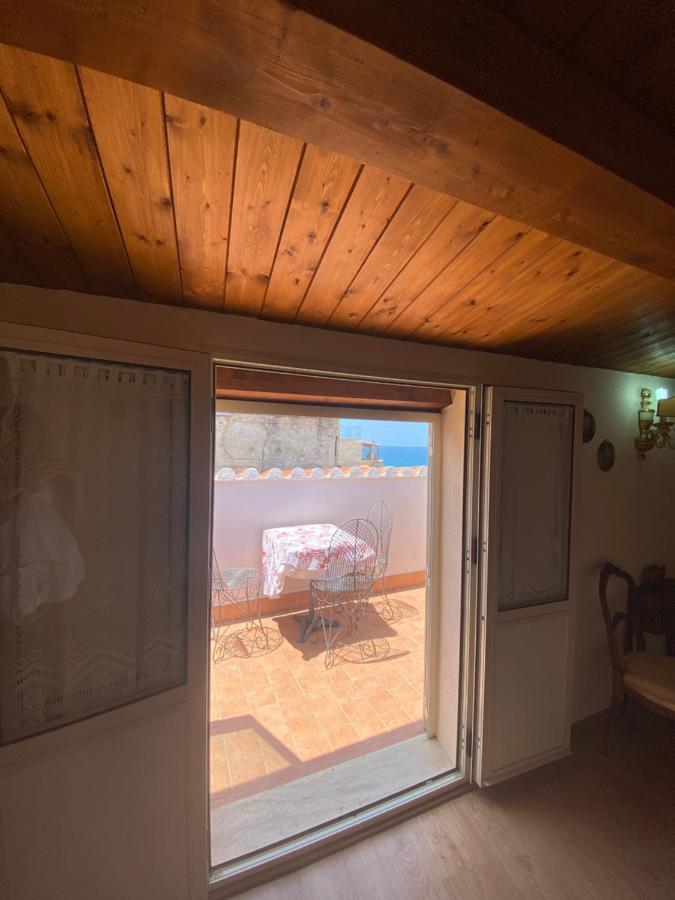 Affaccio Su Stromboli Apartment Tropea Luaran gambar