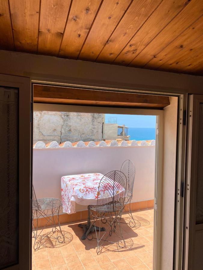 Affaccio Su Stromboli Apartment Tropea Luaran gambar