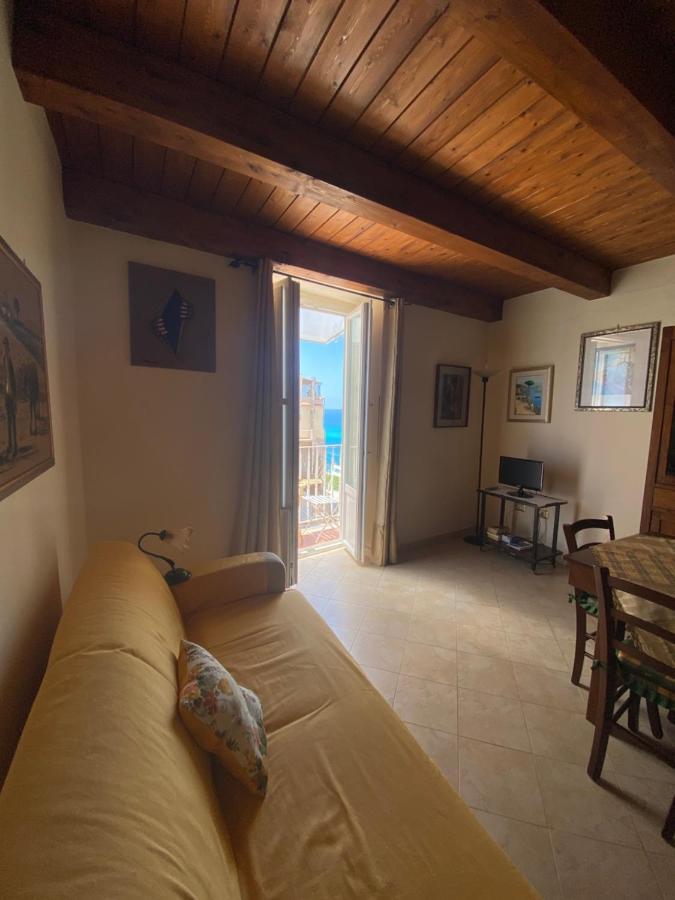 Affaccio Su Stromboli Apartment Tropea Luaran gambar