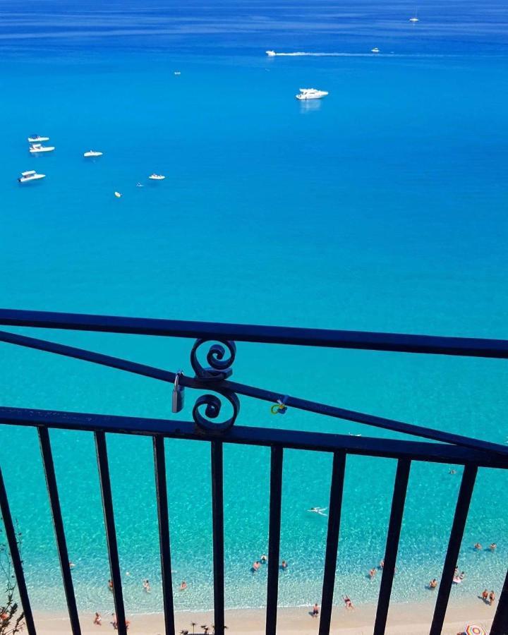 Affaccio Su Stromboli Apartment Tropea Luaran gambar